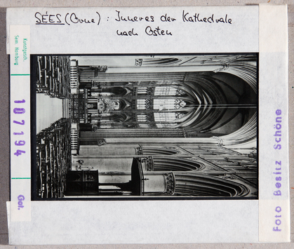 Vorschaubild Seés: Kathedrale, Inneres nach Osten 